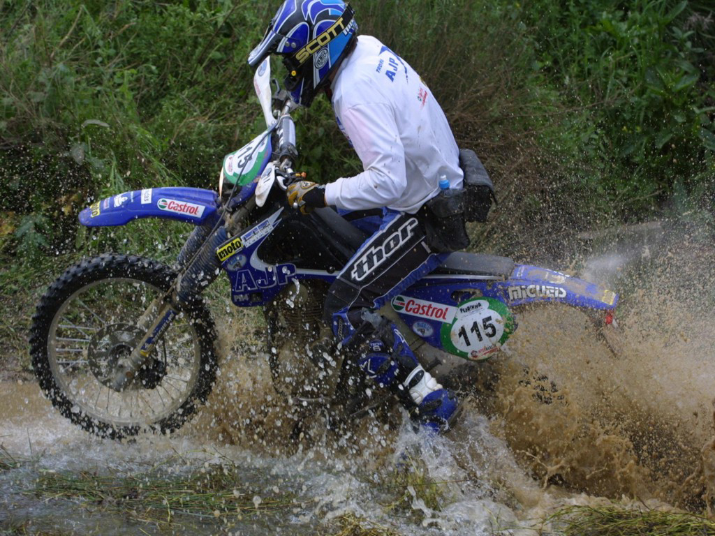 2006 AJP Pr4 200 Enduro #8