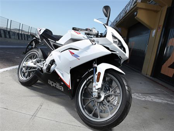 2010 Aprilia RS 50 #10