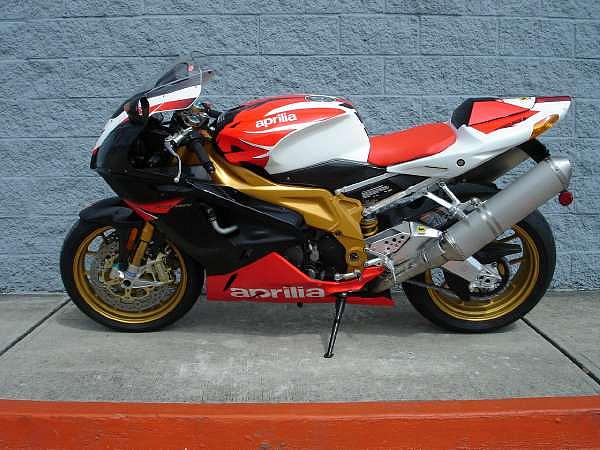 2008 Aprilia RSV 1000 R #9