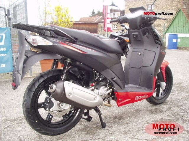 2009 Aprilia SportCity Cube 125 #8