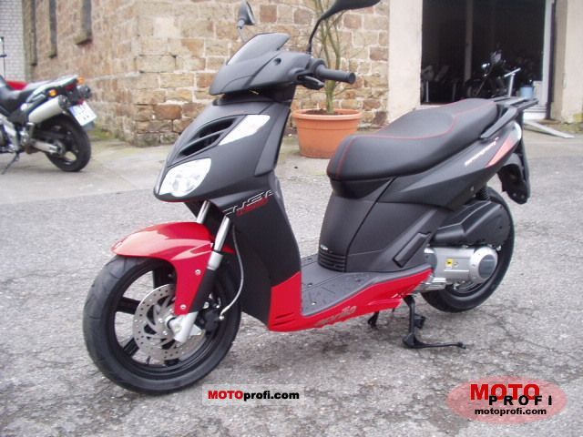 2010 Aprilia SportCity Cube 125 #7