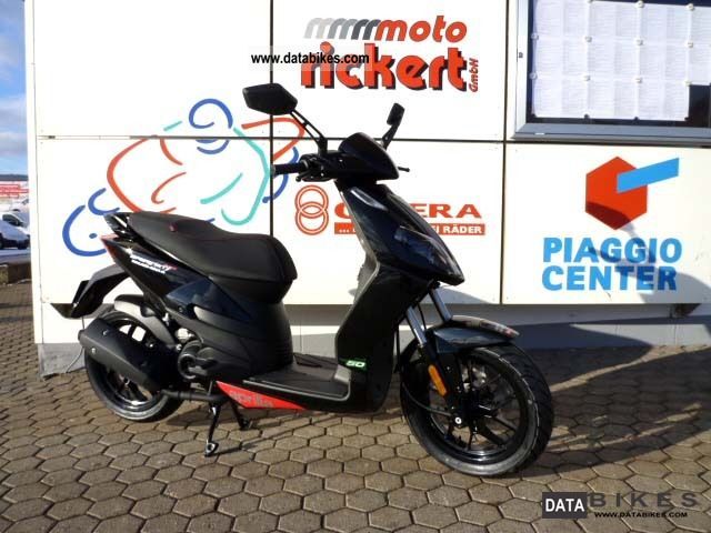 2011 Aprilia SportCity One 125 4t #9