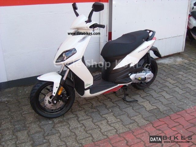 2009 Aprilia SportCity One 50 2T #8