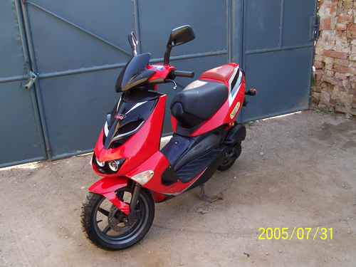 2005 Aprilia SR 50 Ditech #7