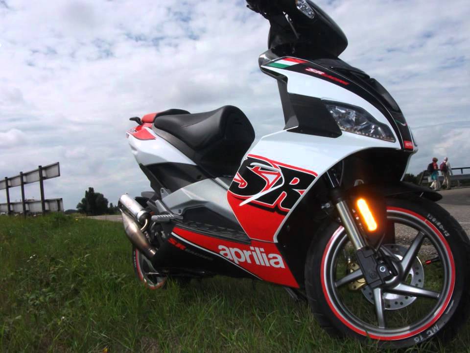 2011 Aprilia SR 50 R Factory #7