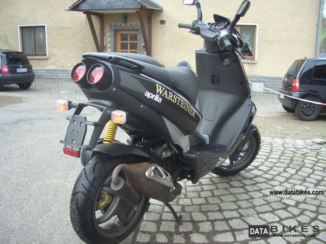 Aprilia SR 50 стант