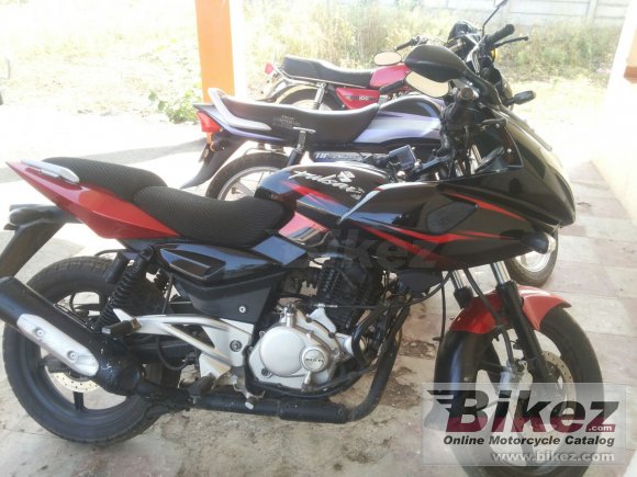 2007 Bajaj Pulsar 220 DTS-Fi #10