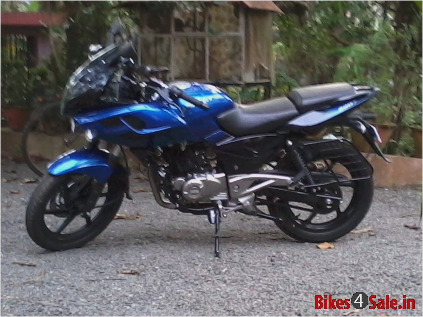 2008 Bajaj Pulsar 220 DTS-FI #10