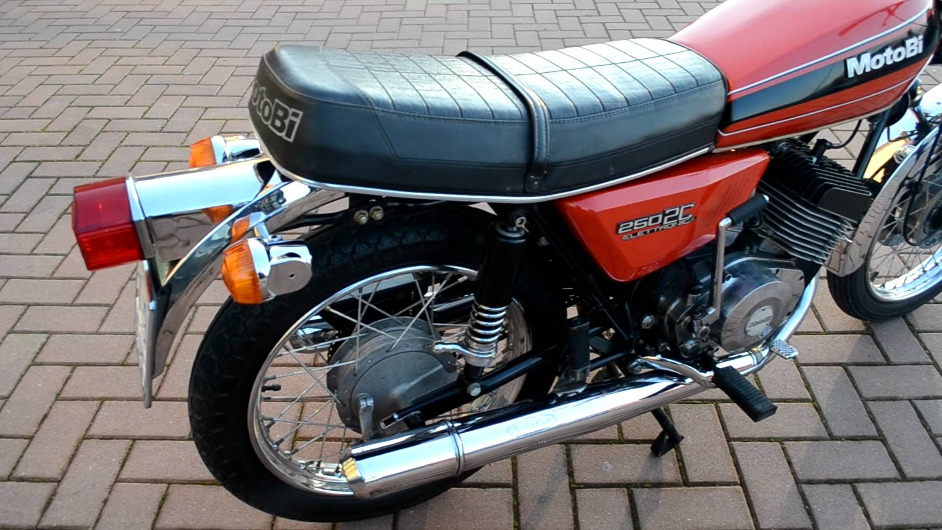 1980 Benelli 250 2 C #8