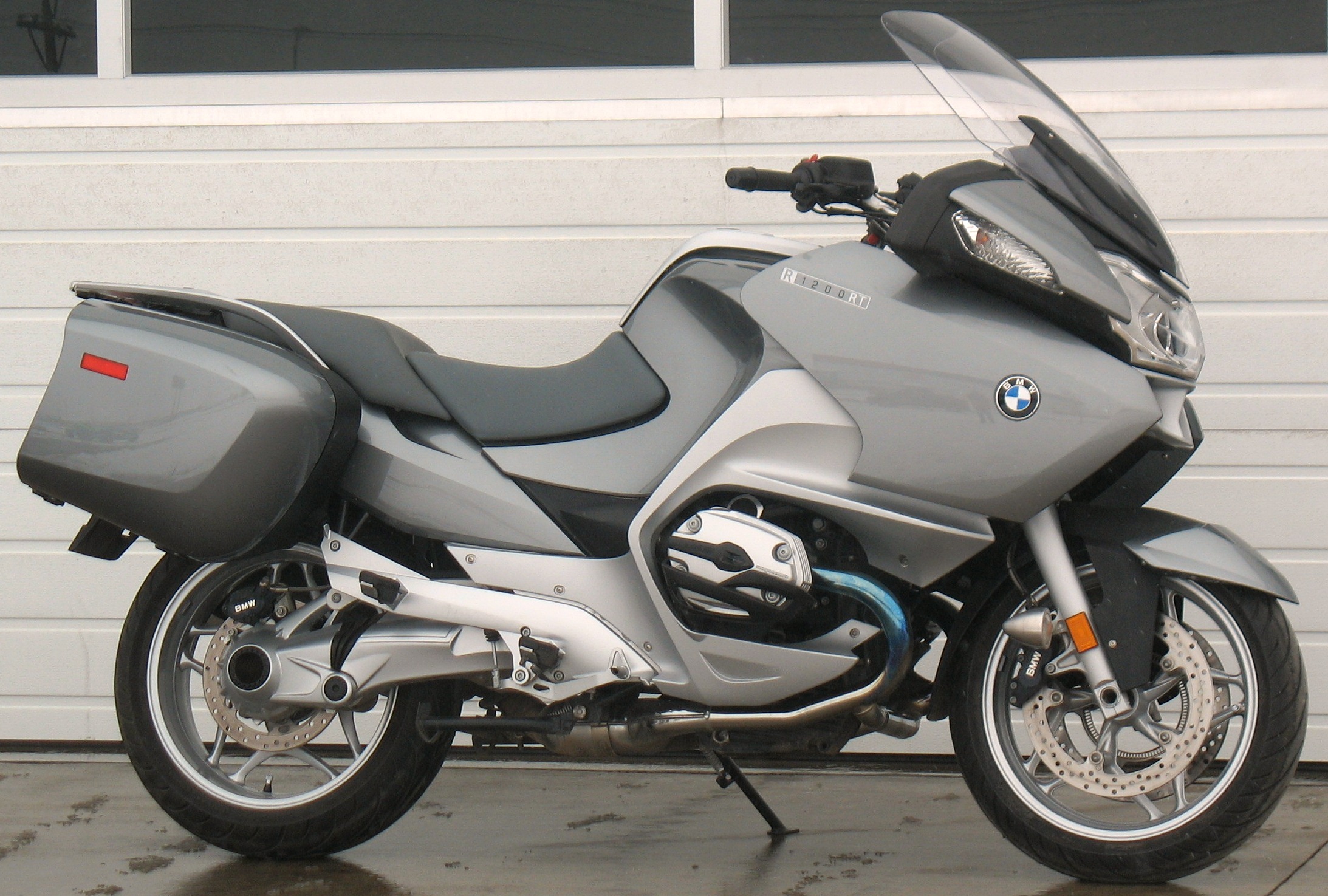 Bmw r1200rt. BMW r1200rt 2006. Мотоцикл BMW r1200rt 2006. BMW rt1200 2002. BMW 1200 2006.