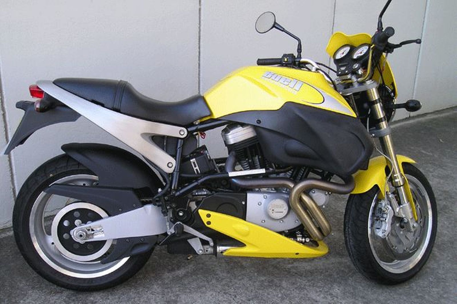 2001 Buell X1 Lightning #8