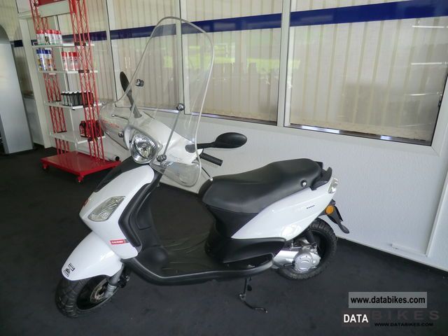 2009 Derbi Boulevard 50 2T #10