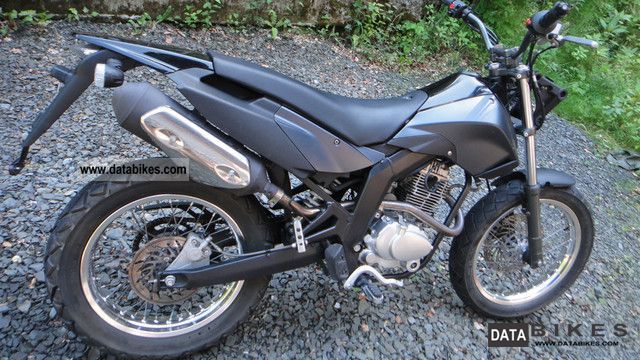 2010 Derbi Cross City 125 #8