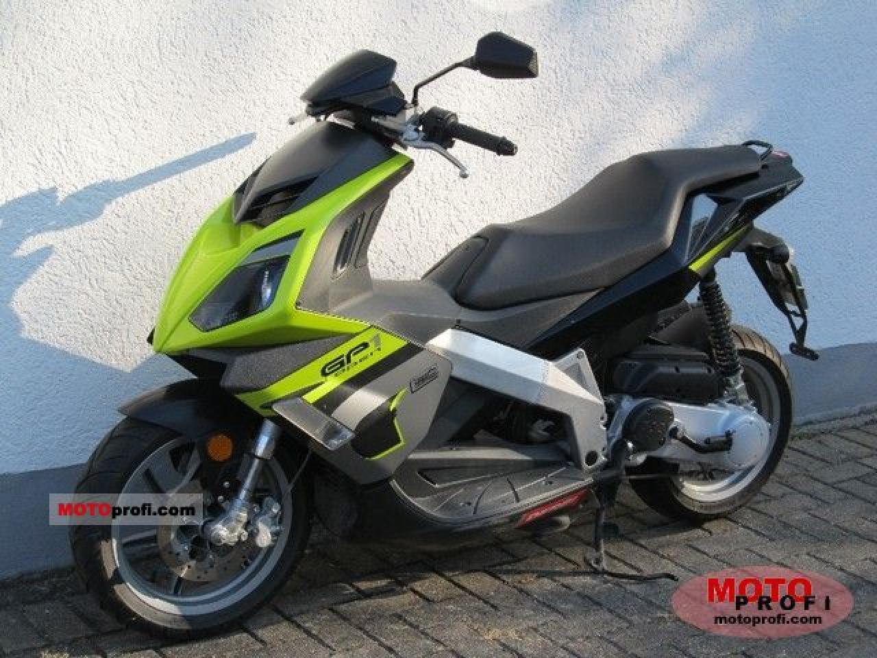 2004 Derbi GP1 #10