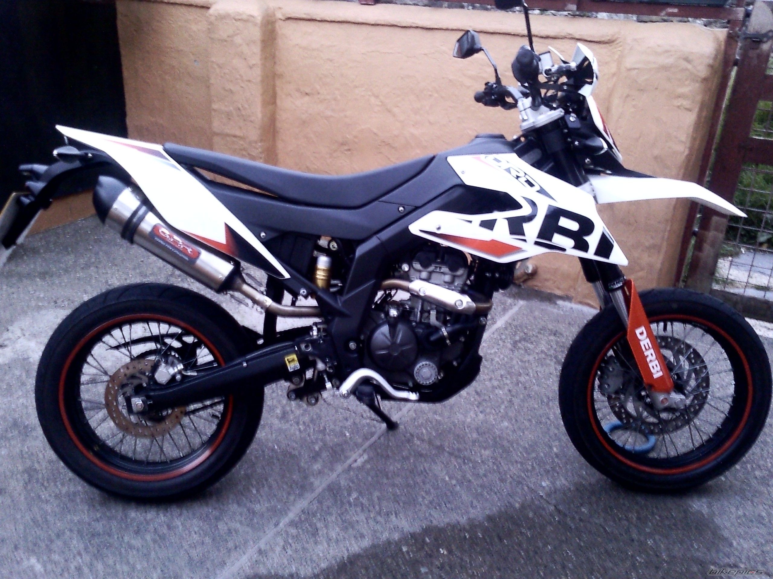 2011 Derbi Mulhacen 125 #9