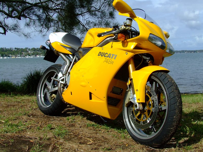 2000 Ducati 748 R #7