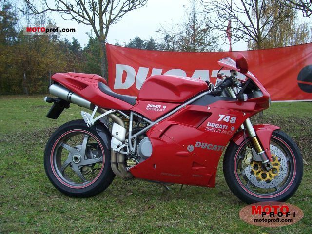2002 Ducati 748 S #9