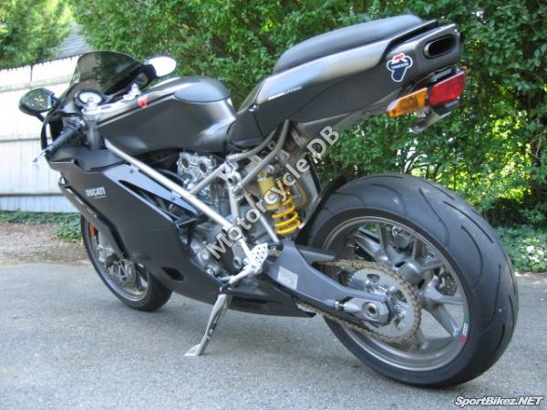 2005 Ducati 749 Dark #9