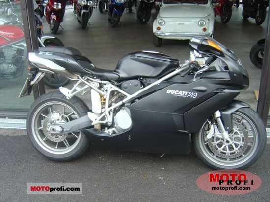 2005 Ducati 749 Dark #7