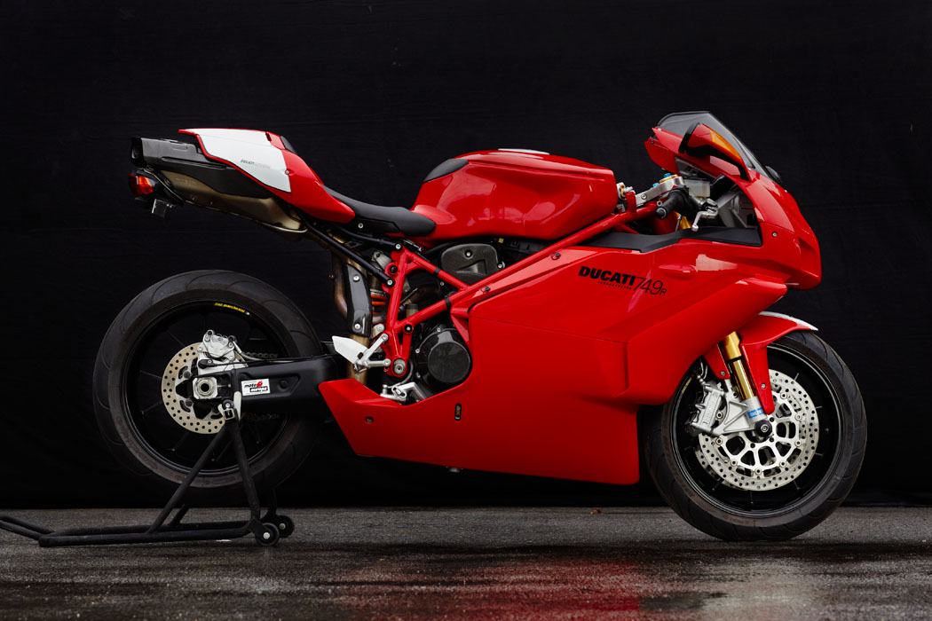 2005 Ducati 749 R #10