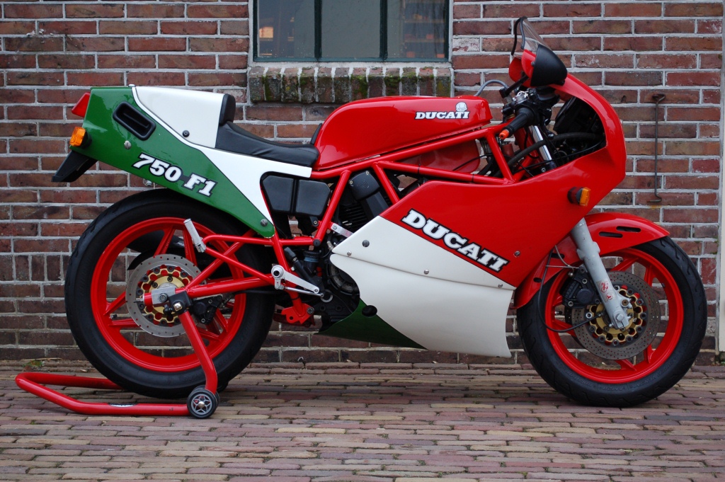 1986 Ducati 750 F1 #10