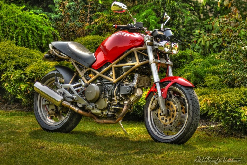 1998 Ducati 750 Monster #9