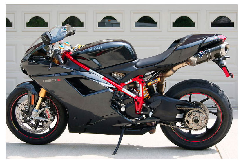 Ducati 848 EVO Dark #7