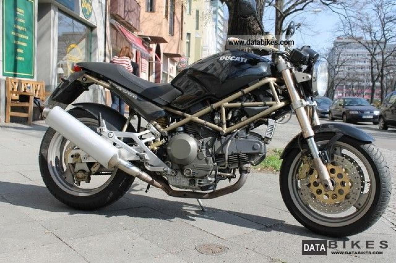 1998 Ducati 900 Monster S #8