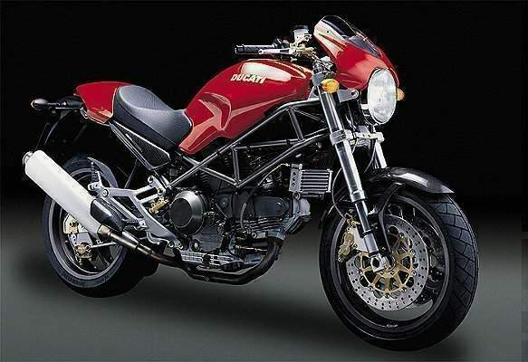 1997 Ducati 900 Monster #10