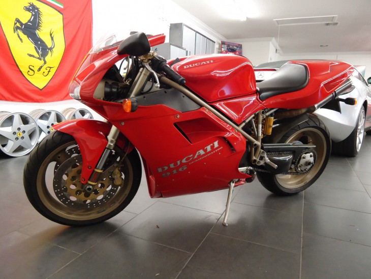 1995 Ducati 916 Strada #8