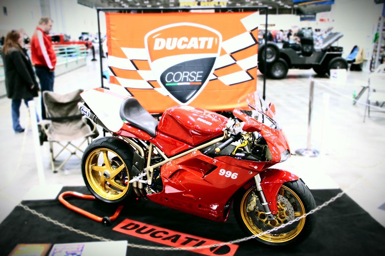 2001 Ducati 996 R #8