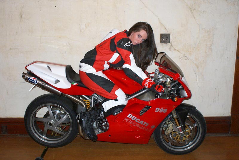2001 Ducati 996 S #8