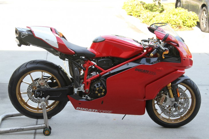2005 Ducati 999 R #8