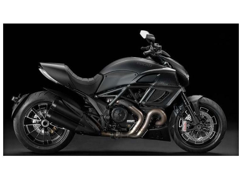 2014 Ducati Diavel Dark #9