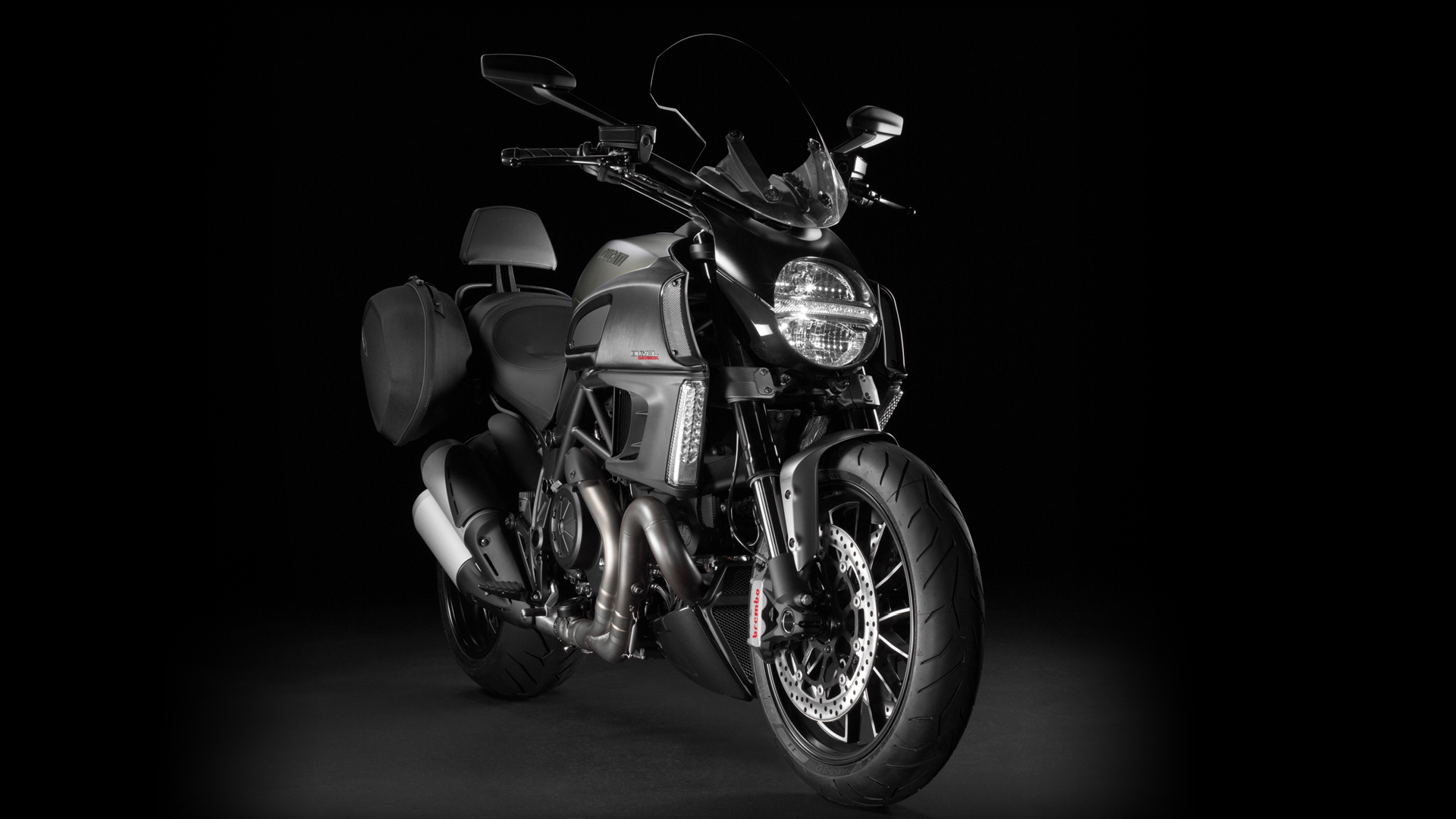 2013 Ducati Diavel Strada #9