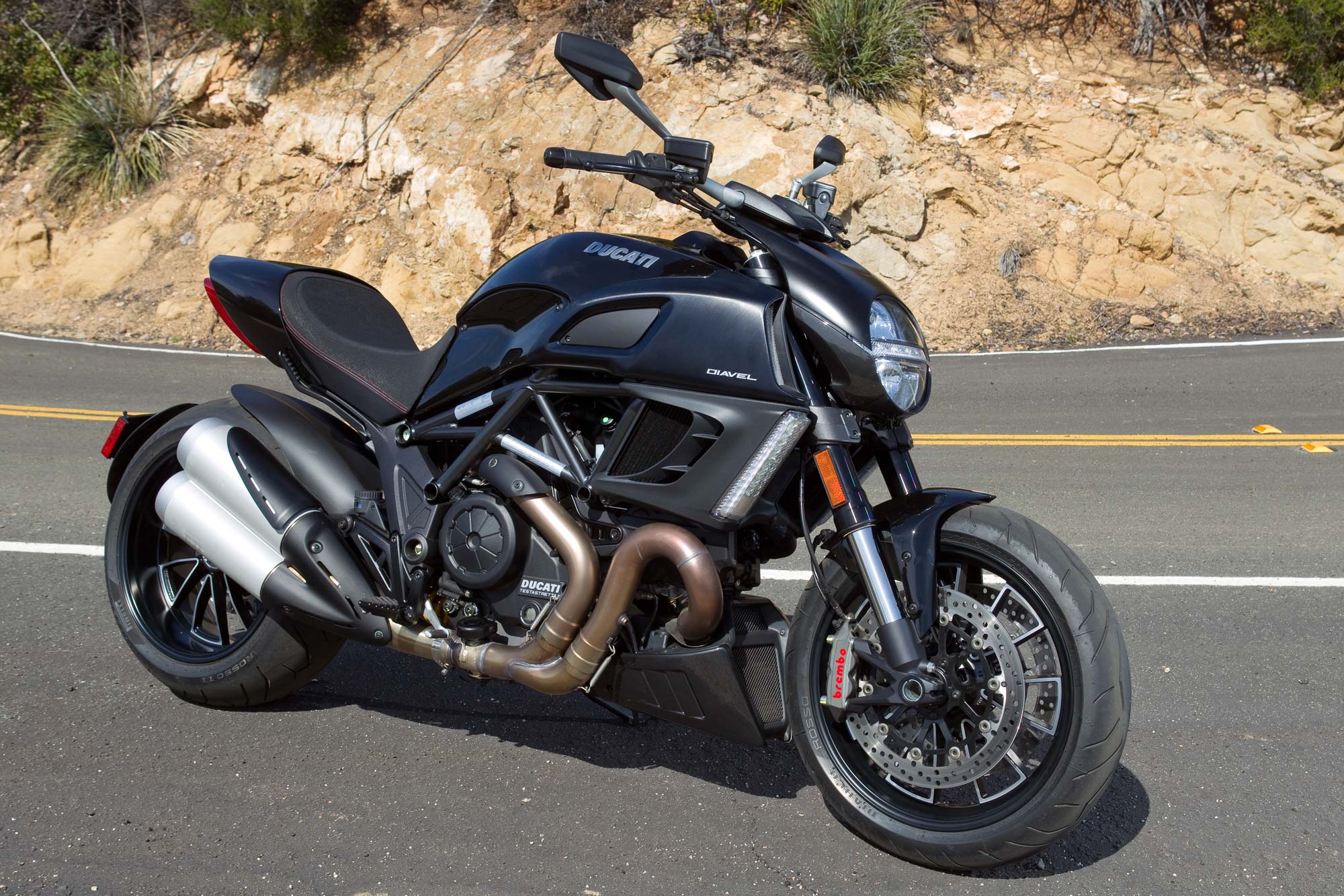 2011 Ducati Diavel #9