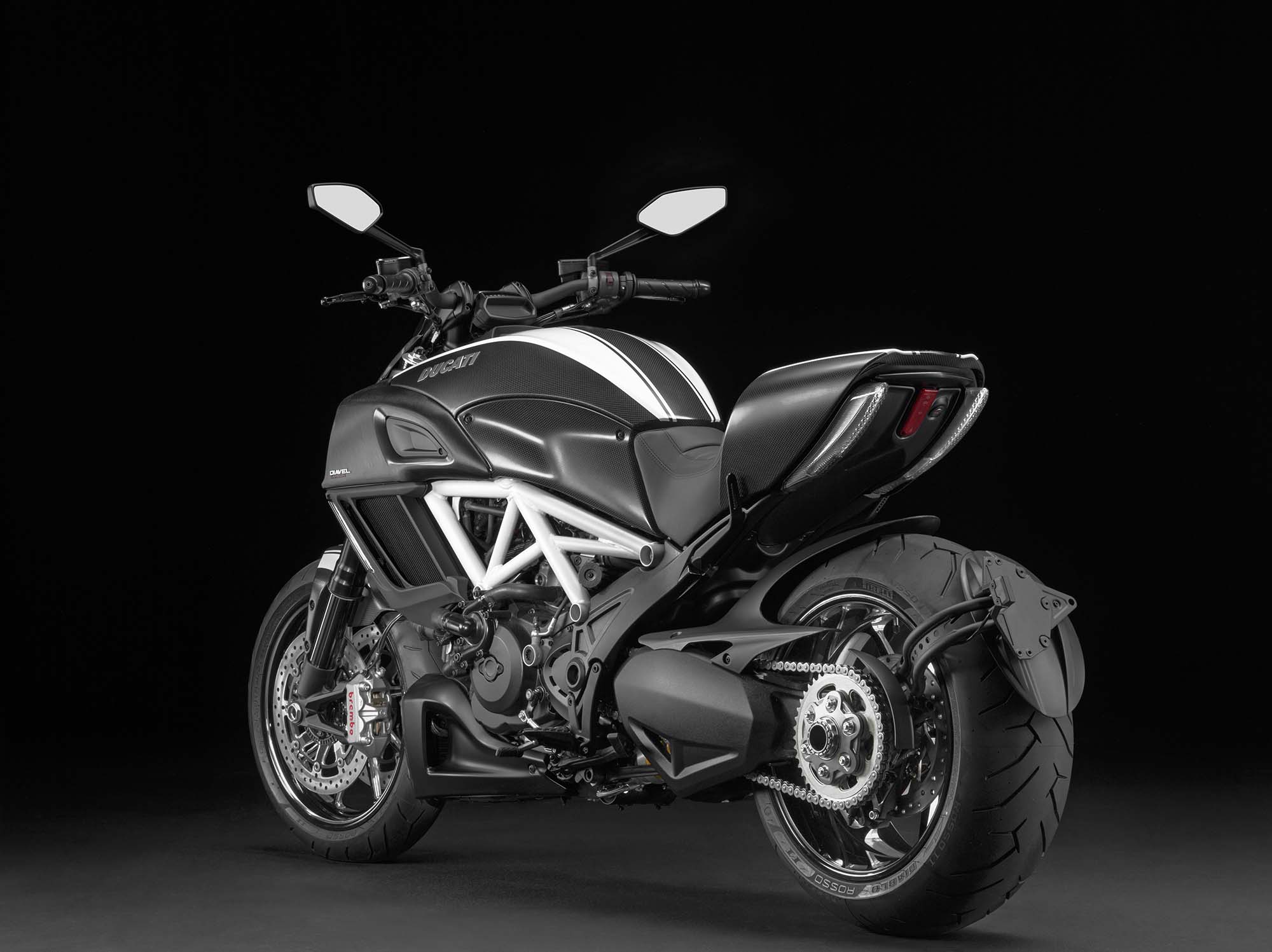 2014 Ducati Diavel #7