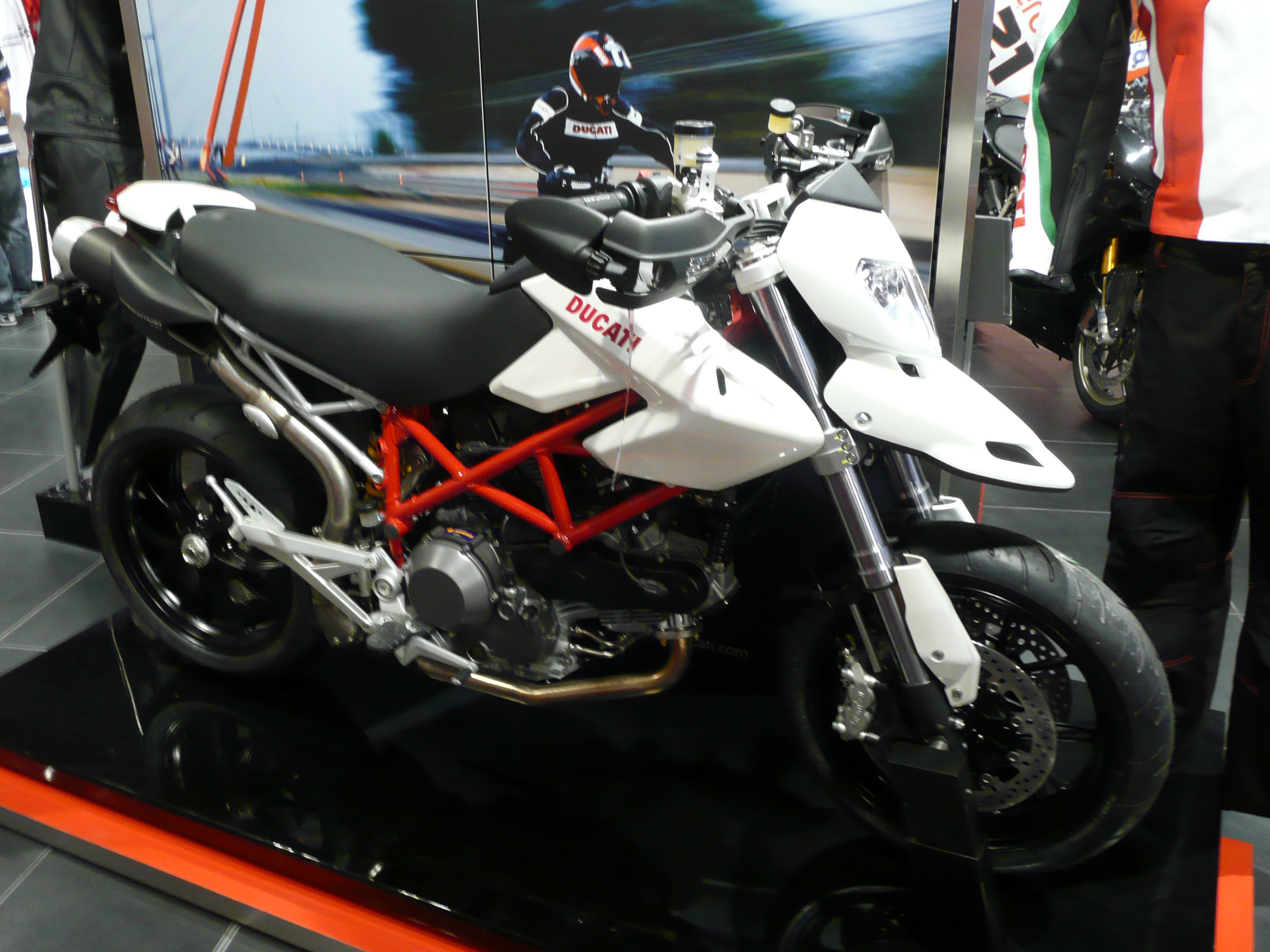 Ducati HM Hypermotard #8