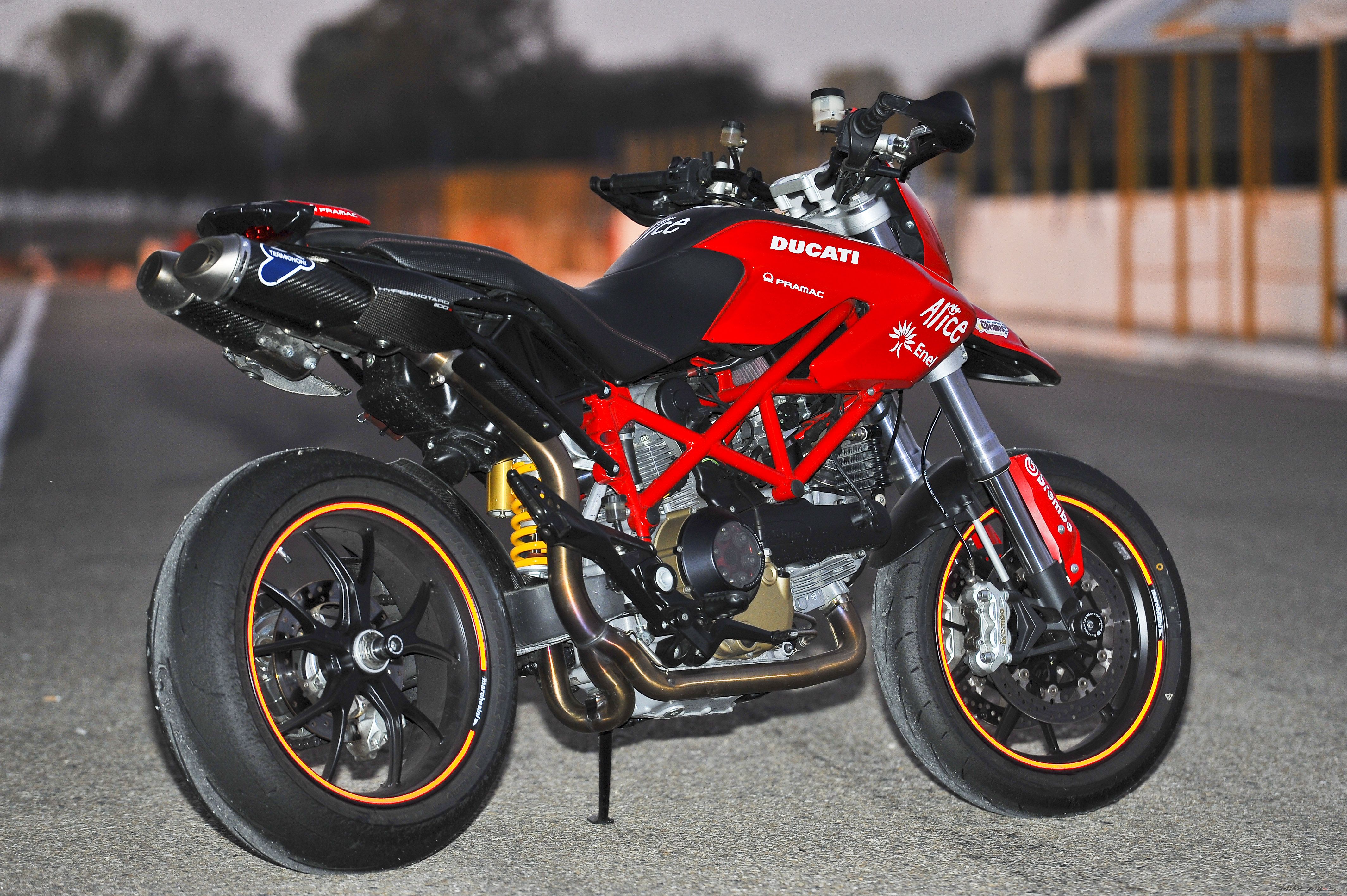 2008 Ducati Hypermotard 1100 #9