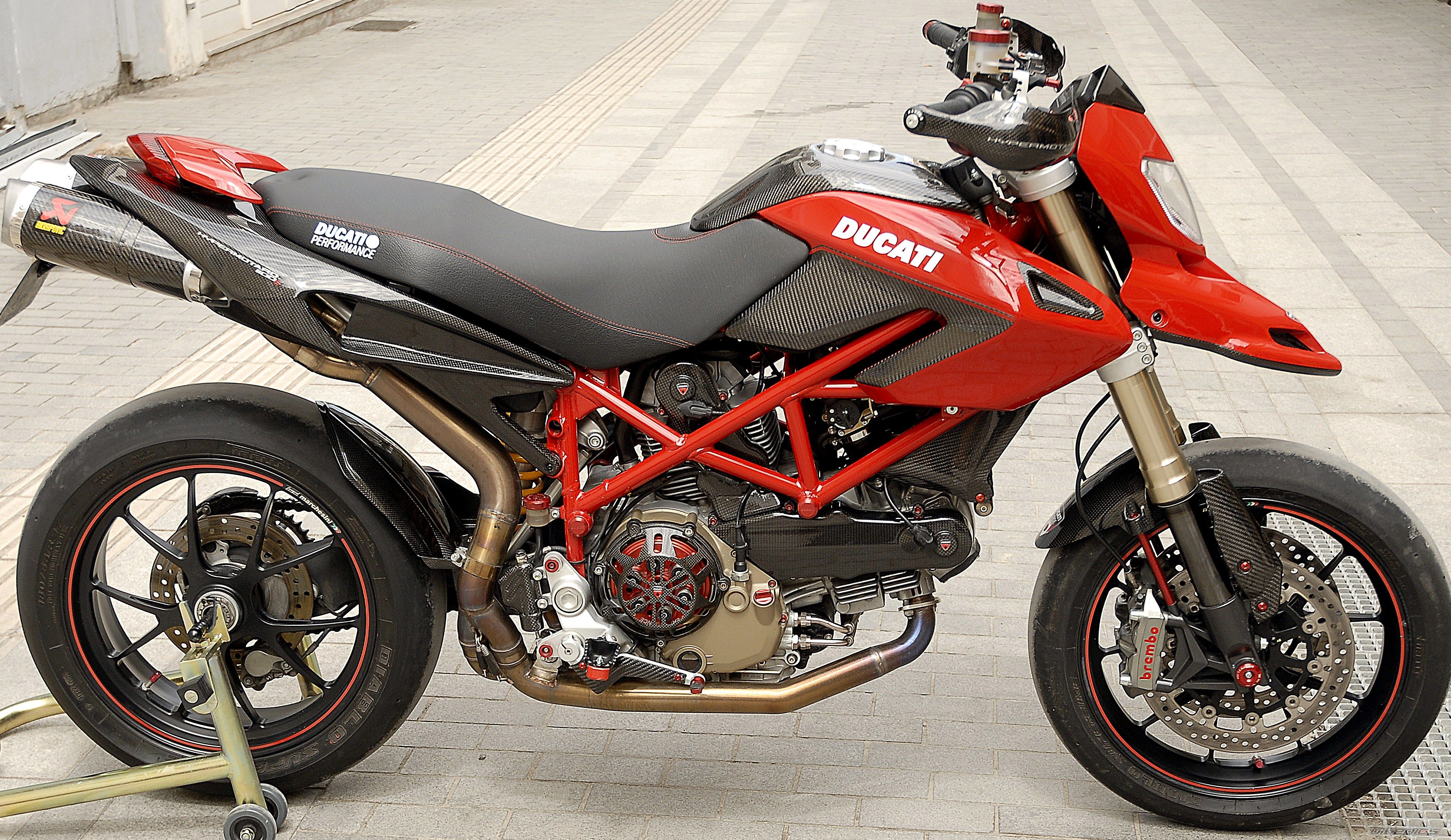 2009 Ducati Hypermotard 1100 #9