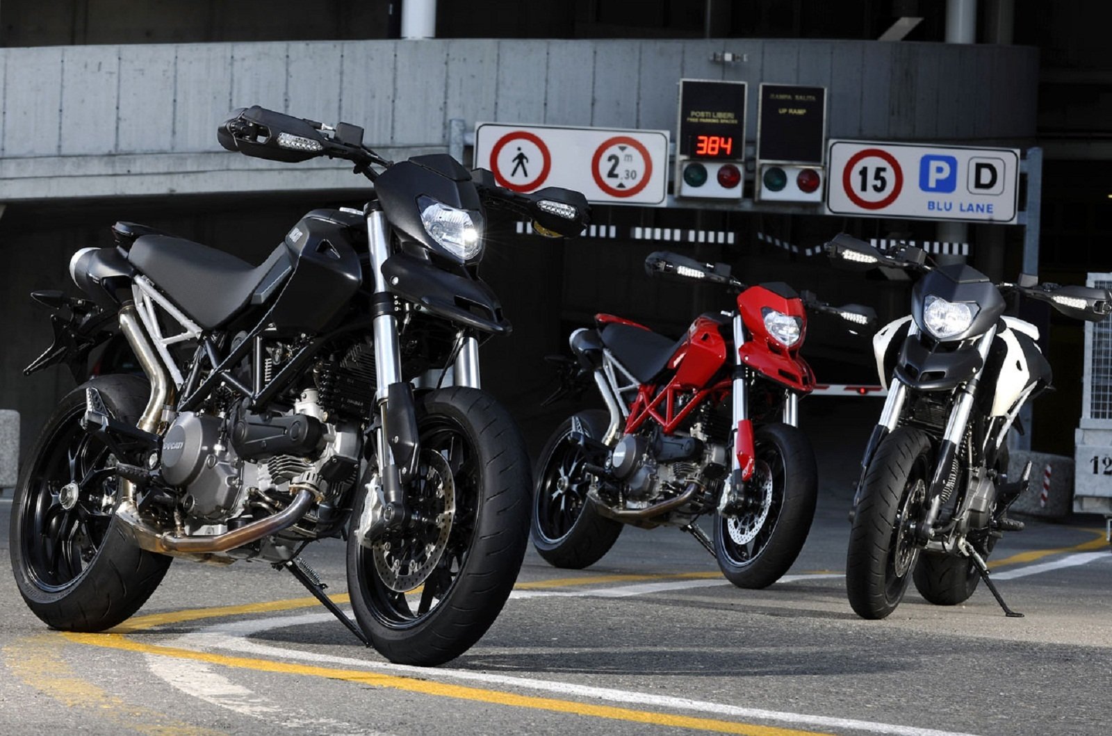 2012 Ducati Hypermotard 796 #8