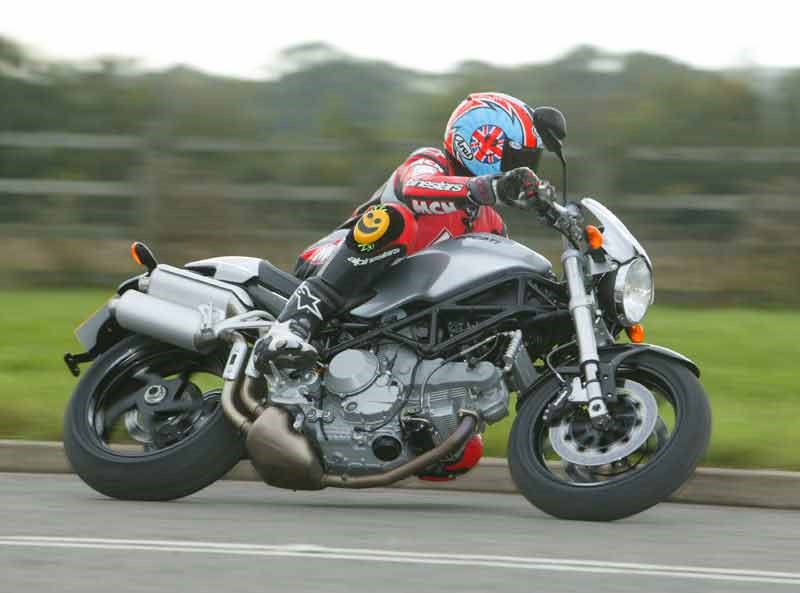 2004 Ducati Monster 1000 S i.e. #8