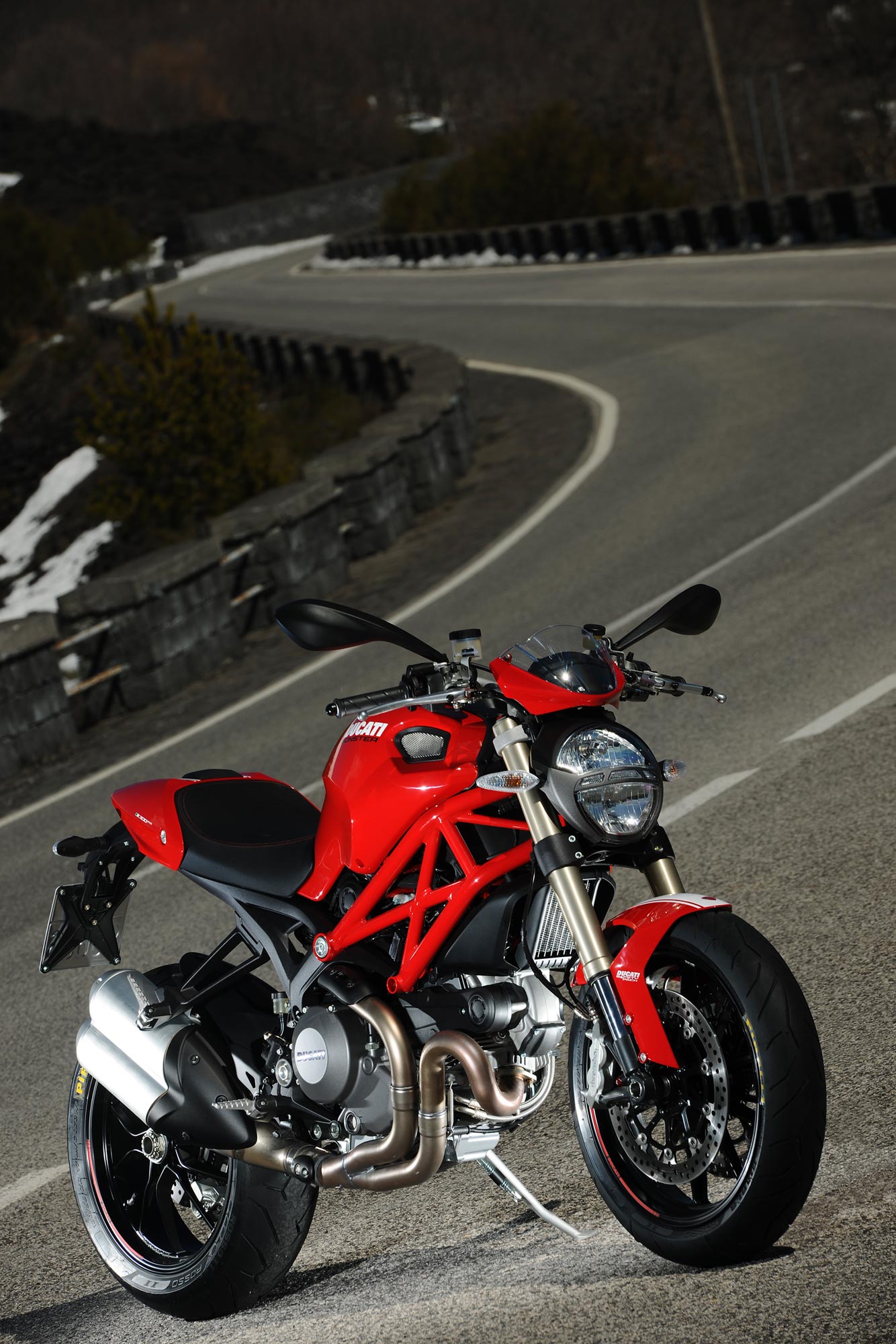 2011 Ducati Monster 1100 Evo #8