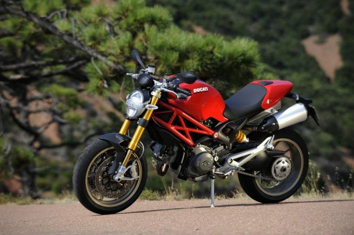 Ducati Monster 1100S #7