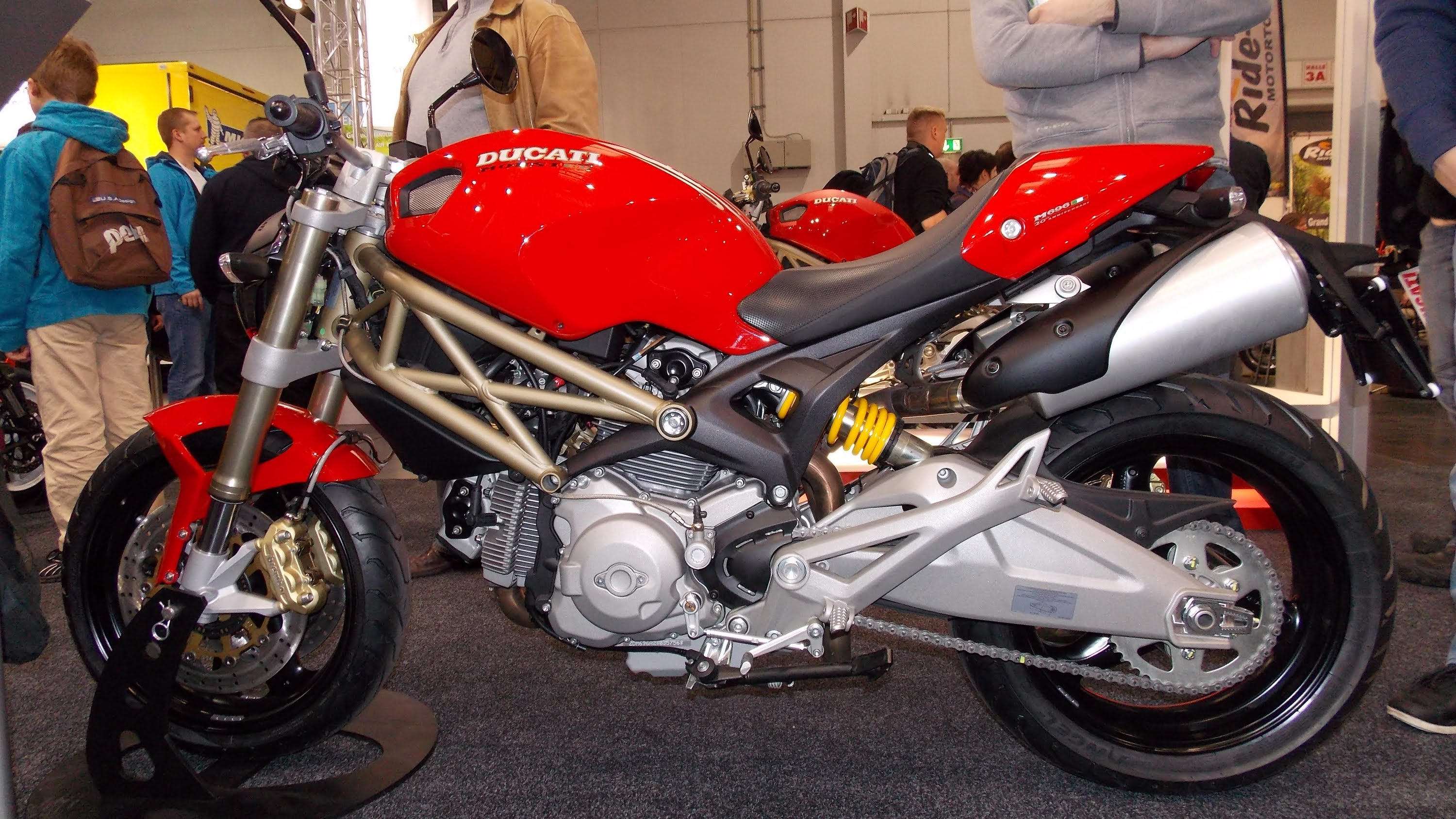 2013 Ducati Monster 696 20th Anniversary #7