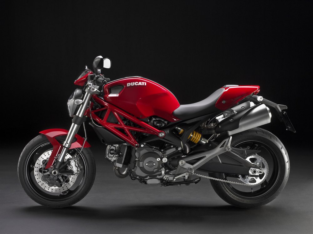 2010 Ducati Monster 696 #7