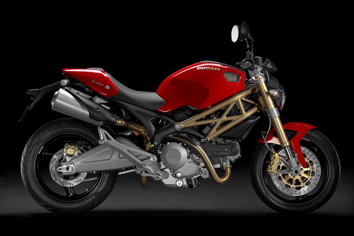 2012 Ducati Monster 696 #7