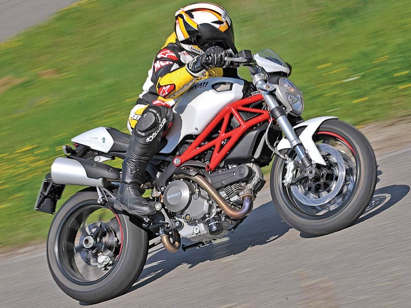 2013 Ducati Monster 796 #9
