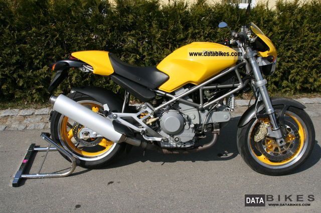 2001 Ducati Monster 900 #7