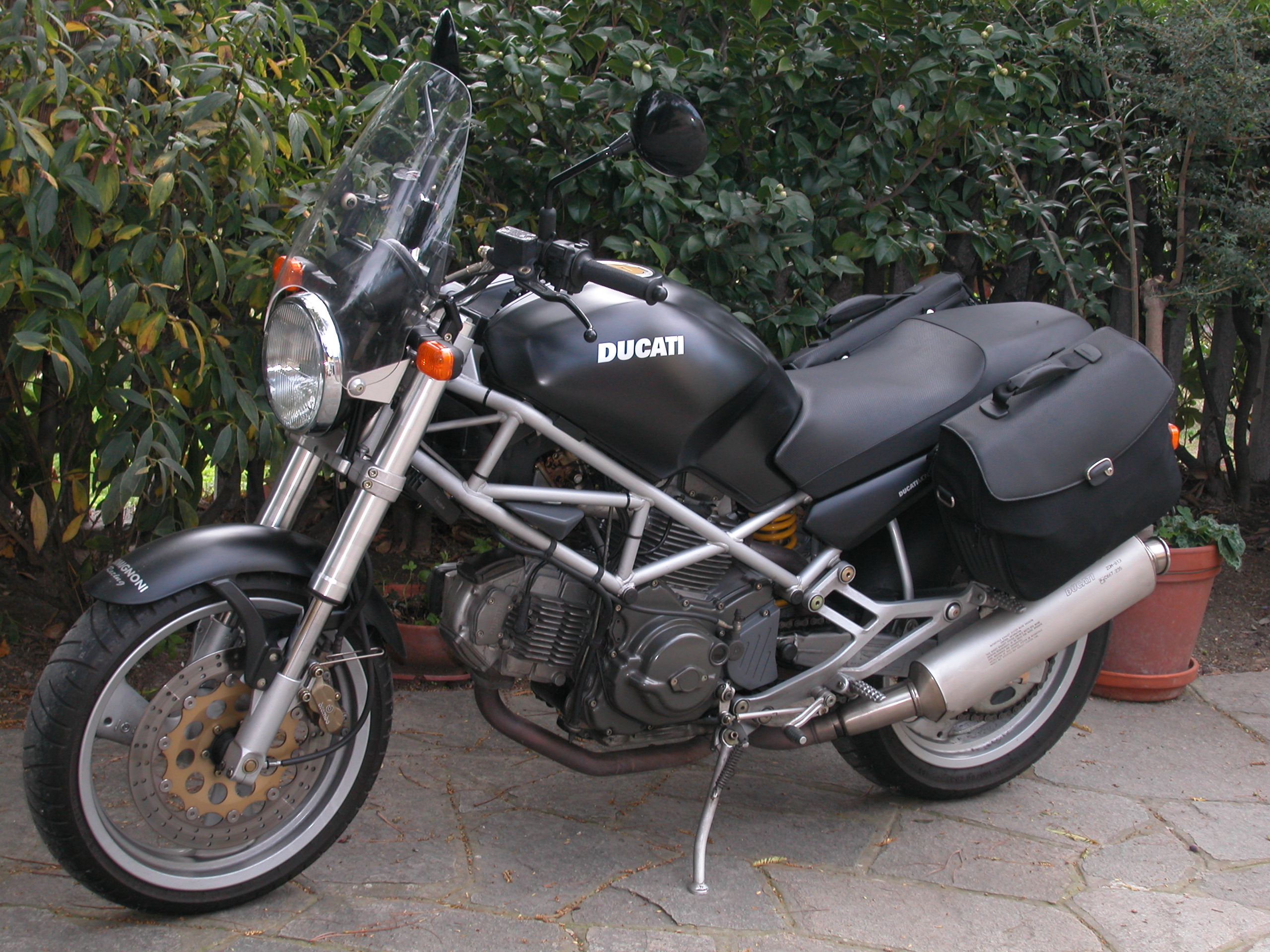 1999 Ducati Monster M600 Dark #7